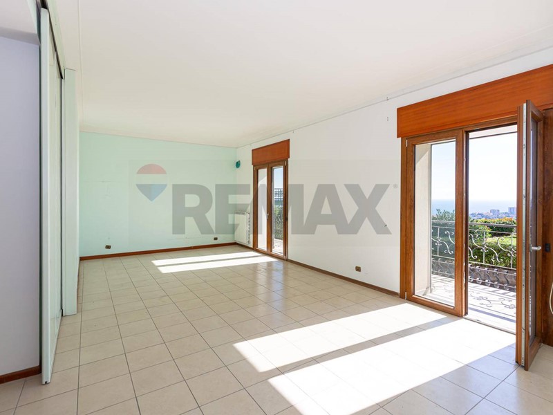 Appartamento in Vendita a Tremestieri Etneo, 210'000&euro;, 135 m²