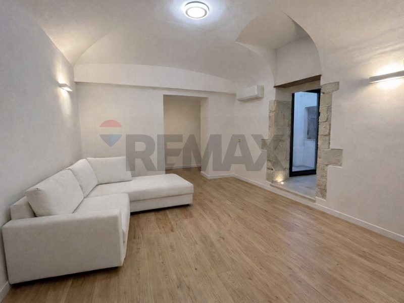 Trilocale in Vendita a Siracusa, 244'000&euro;, 85 m²