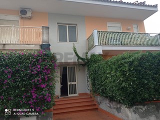 Bilocale in Vendita a Giardini Naxos, 170'000&euro;, 66 m²