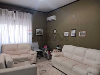 Appartamento in Vendita a Enna, 145'000&euro;, 151 m²