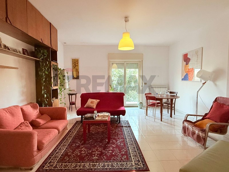 Appartamento in Vendita a Linguaglossa, 119'000&euro;, 138 m²