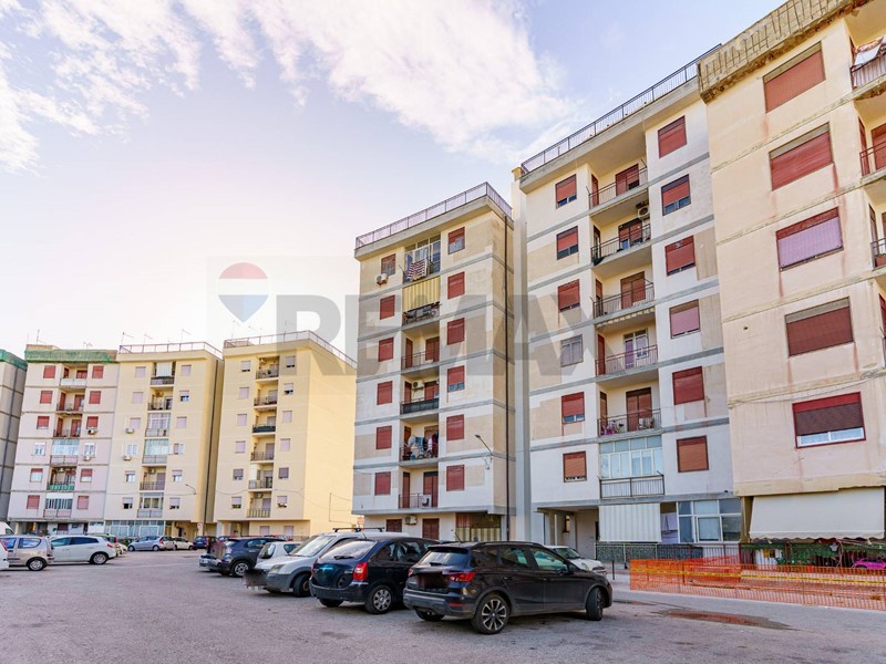 Appartamento in Vendita a Siracusa, 58'000&euro;, 118 m²