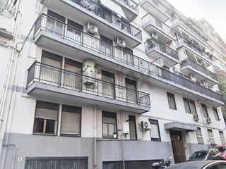 Trilocale in Vendita a Messina, 180'000&euro;, 130 m²