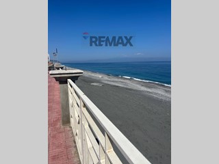 Trilocale in Vendita a Furci Siculo, 115'000&euro;, 73 m²