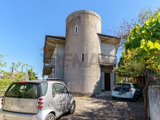 Appartamento in Vendita a San Pietro Clarenza, 185'000&euro;, 161 m²