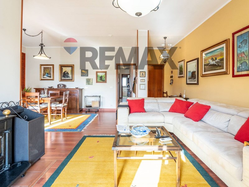 Quadrilocale in Vendita a Mascalucia, 145'000&euro;, 113 m²