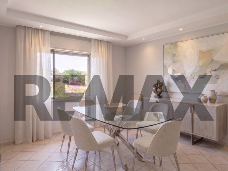 Appartamento in Vendita a Catania, 120'000&euro;, 122 m²