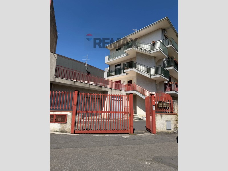 Trilocale in Vendita a San Pietro Clarenza, 140'000&euro;, 96 m²