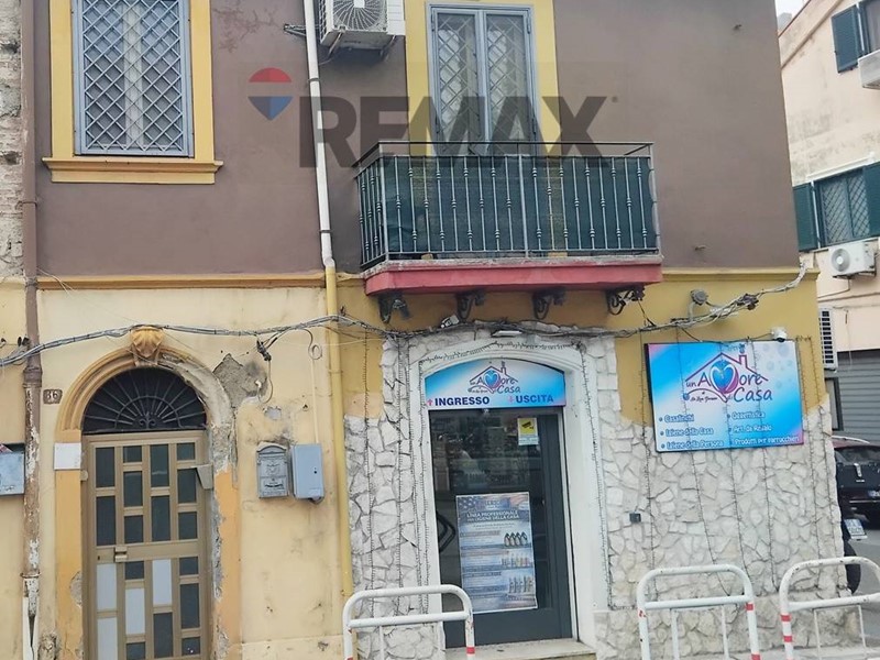 Trilocale in Vendita a Messina, 75'000&euro;, 103 m²