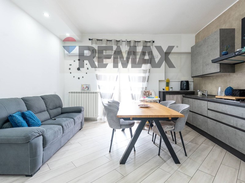 Quadrilocale in Vendita a Caltagirone, 47'000&euro;, 75 m²
