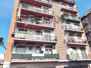 Trilocale in Vendita a Messina, 98'000&euro;, 105 m²