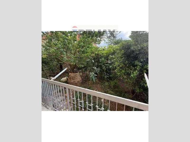 Appartamento in Vendita a Acquedolci, 45'000&euro;, 148 m²