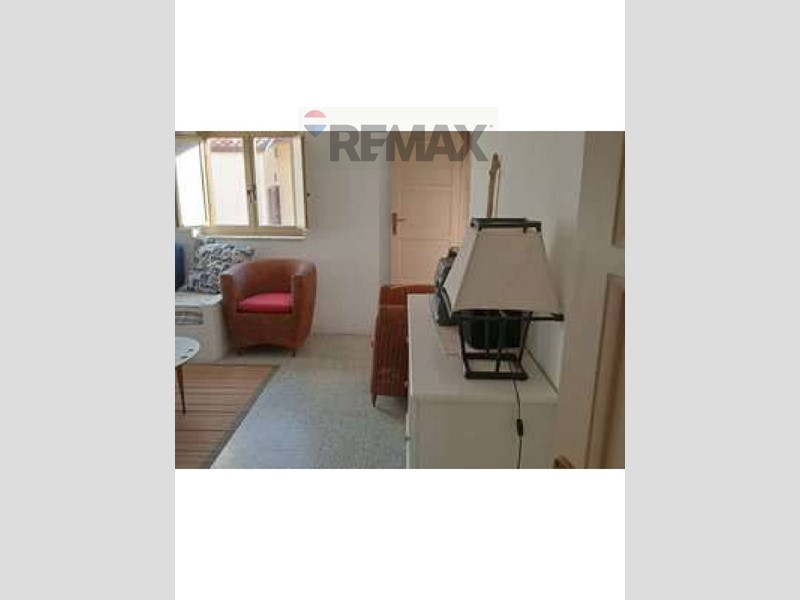 Attico in Vendita a Sant'Agata di Militello, 55'000&euro;, 95 m²