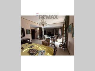 Appartamento in Vendita a Sant'Agata di Militello, 170'000&euro;, 190 m²