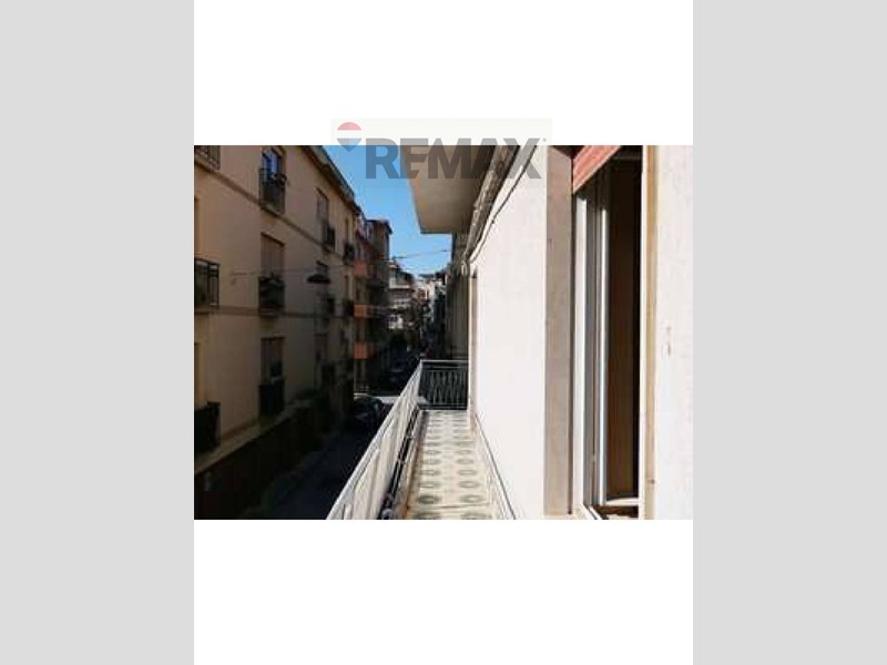 Trilocale in Vendita a Sant'Agata di Militello, 40'000&euro;, 55 m²