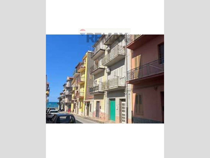 Bilocale in Vendita a Acquedolci, 38'000&euro;, 55 m²
