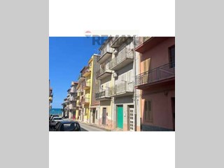 Bilocale in Vendita a Acquedolci, 38'000&euro;, 55 m²