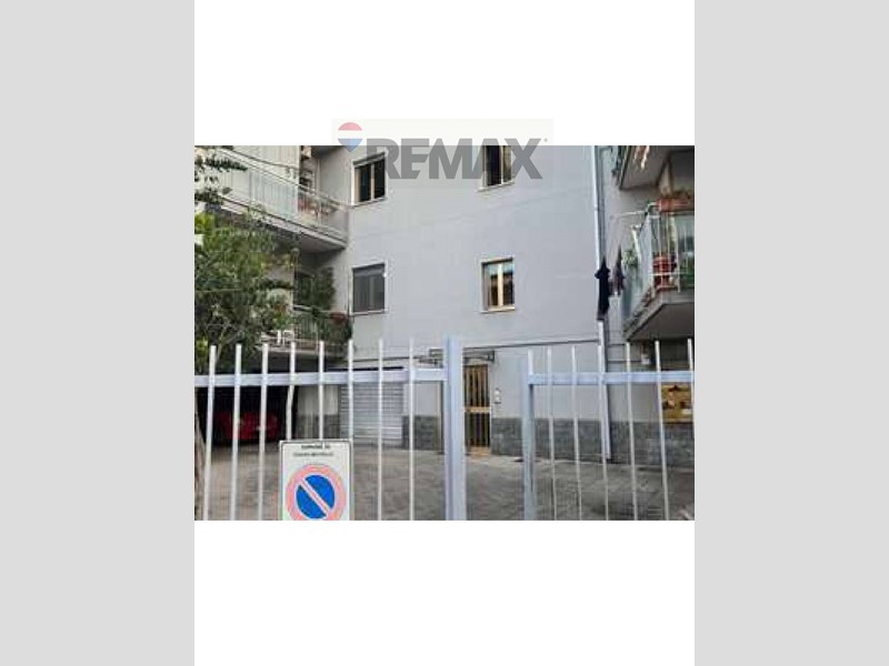 Quadrilocale in Vendita a Sant'Agata di Militello, 95'000&euro;, 115 m²