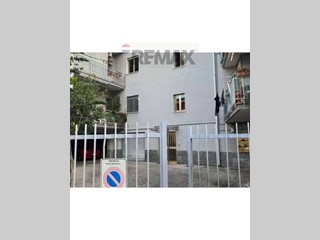 Quadrilocale in Vendita a Sant'Agata di Militello, 95'000&euro;, 115 m²