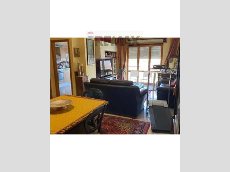 Quadrilocale in Vendita a Torrenova, 115'000&euro;, 111 m²