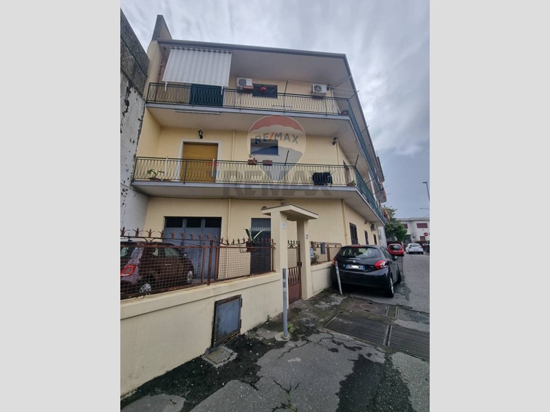Trilocale in Vendita a Lentini, 15'000&euro;, 50 m²