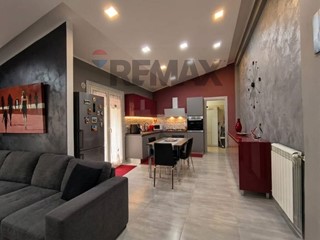 Appartamento in Vendita a Enna, 180'000&euro;, 116 m²