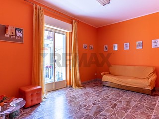 Quadrilocale in Vendita a Francavilla di Sicilia, 55'000&euro;, 127 m², con Box