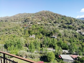 Appartamento in Vendita a Francavilla di Sicilia, 37'000&euro;, 90 m²