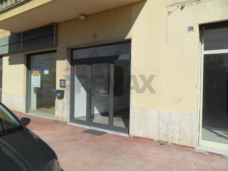 Appartamento in Vendita a Caltanissetta, 55'000&euro;, 107 m²