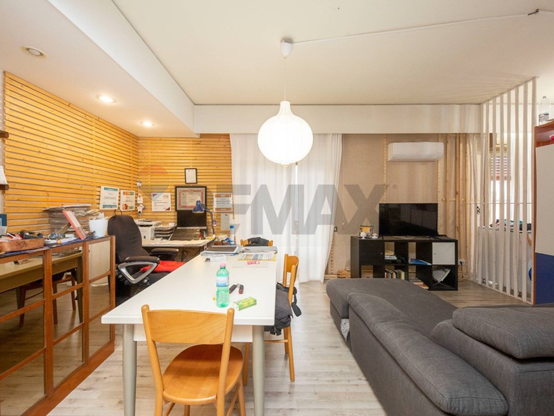 Appartamento in Vendita a Gravina di Catania, 185'000&euro;, 160 m²