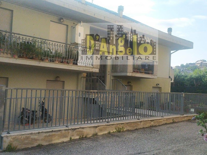 Appartamento in Vendita a Offida, 130'000&euro;, 101 m²