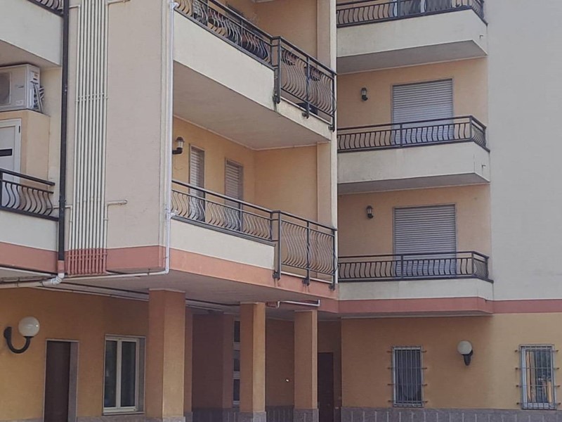 Monolocale in Vendita a Piacenza, 142'000&euro;, 65 m²