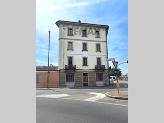 Trilocale in Vendita a Pavia, 210'000&euro;, 96 m²