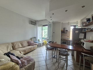 Trilocale in Vendita a Casalecchio di Reno, 250'000&euro;, 82 m²