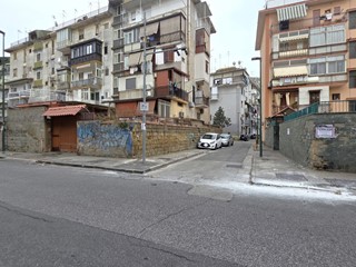 Quadrilocale in Vendita a Napoli, 110'000&euro;, 90 m²