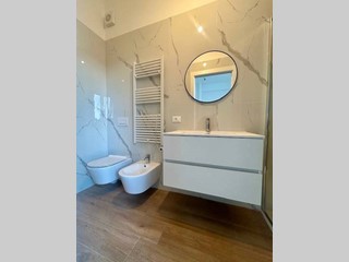 Bilocale in Vendita a Milano, 185'000&euro;, 45 m²