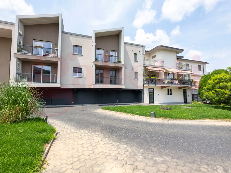 Quadrilocale in Vendita a San Mauro Torinese, 460'000&euro;, 137 m², con Box