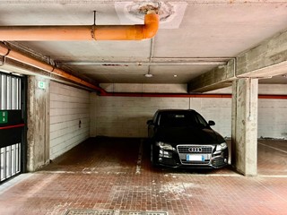 Trilocale in Vendita a Roma, 319'000&euro;, 90 m²