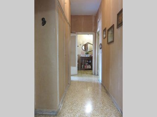 Trilocale in Vendita a Roma, 230'000&euro;, 90 m²