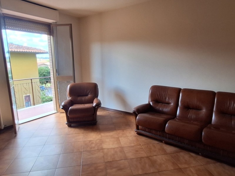 Appartamento in Vendita a Asciano, zona Arbia, 245'000&euro;, 120 m², con Box