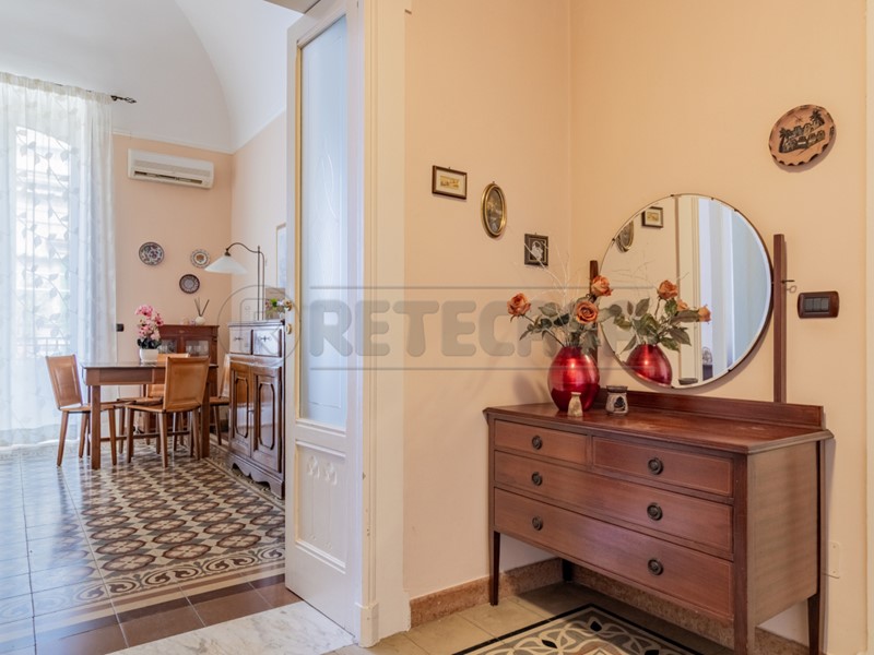 Bilocale in Vendita a Bisceglie, zona Centro, 100'000&euro;, 62 m²