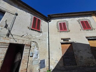 Quadrilocale in Vendita a Amelia, 20'000&euro;, 119 m²
