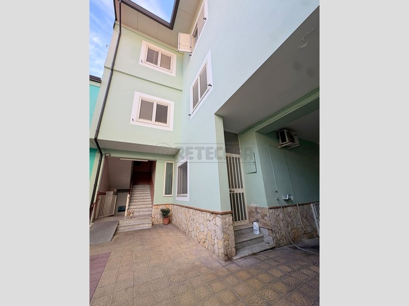 Trilocale in Vendita a Marcianise, 148'000&euro;, 85 m²