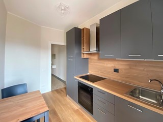 Bilocale in Affitto a Arona, 850&euro;, 70 m², arredato, con Box