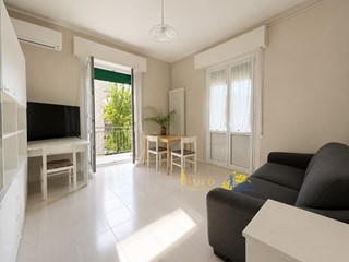 Trilocale in Vendita a Parma, 120'000&euro;, 60 m², arredato