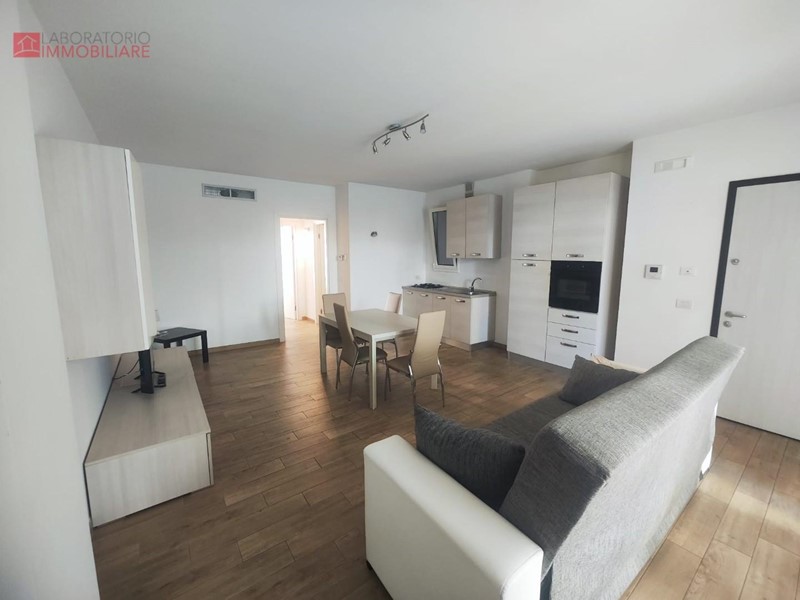 Bilocale in Affitto a Lecce, 650&euro;, 64 m², arredato