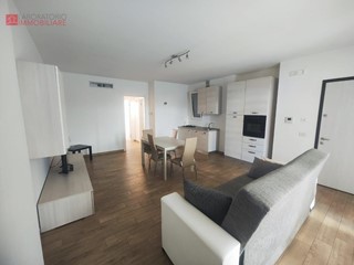 Bilocale in Affitto a Lecce, 650&euro;, 64 m², arredato
