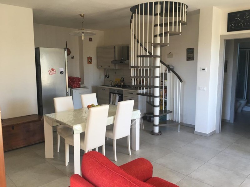 Trilocale in Vendita a Santa Maria a Monte, zona Cerretti, 153'000&euro;, 95 m², con Box