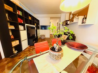 Appartamento in Vendita a Carrara, zona Avenza, 215'000&euro;, 90 m²