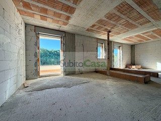 Trilocale in Vendita a Turrivalignani, 55'000&euro;, 76 m²